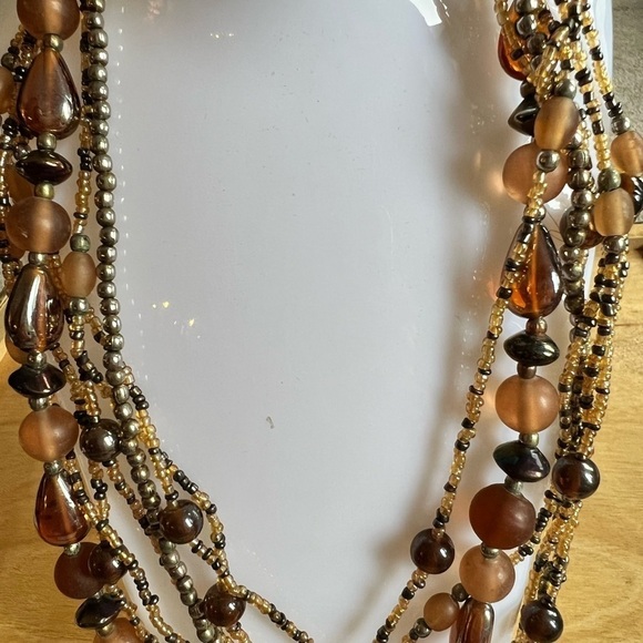 multi strand vintage shades of brown beaded necklace - Picture 2 of 3